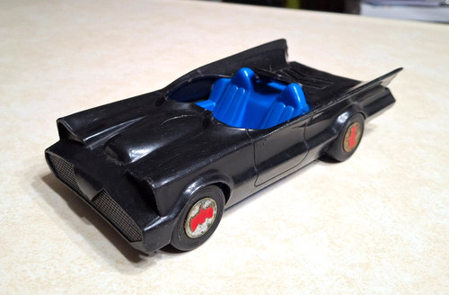 Vintage mego batmobile batman - batmobile,