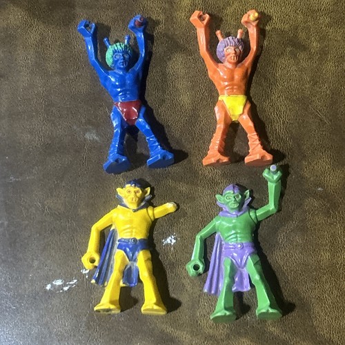 Lotto figurine star - 4,